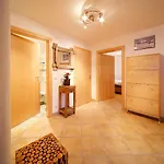 Haus Schatz شقة