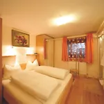Haus Schatz *