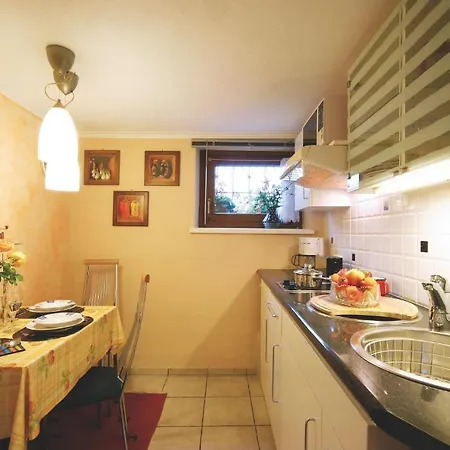 Haus Schatz * 키츠부헬