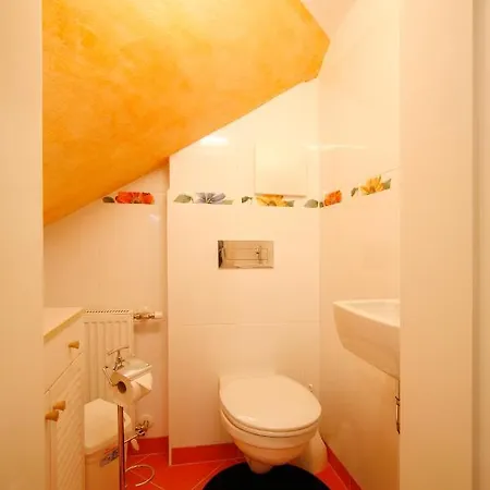 Haus Schatz 아파트